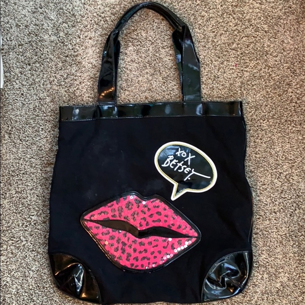 Besty Johnson Tote